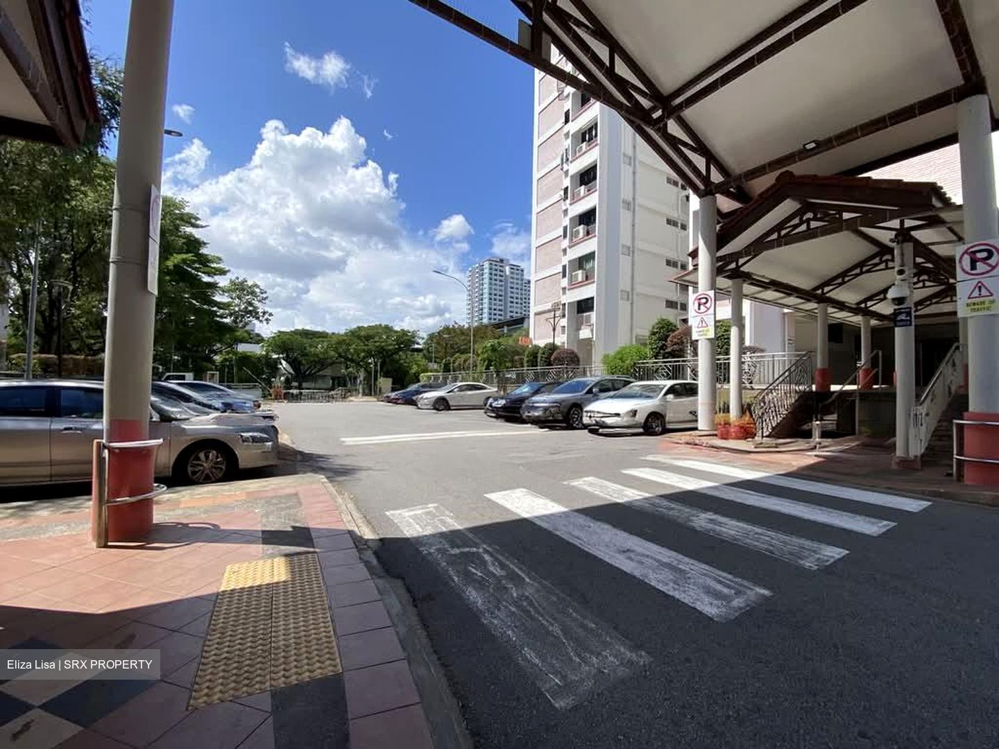 Jurong East Street 21 (D22), Shop House #609999841